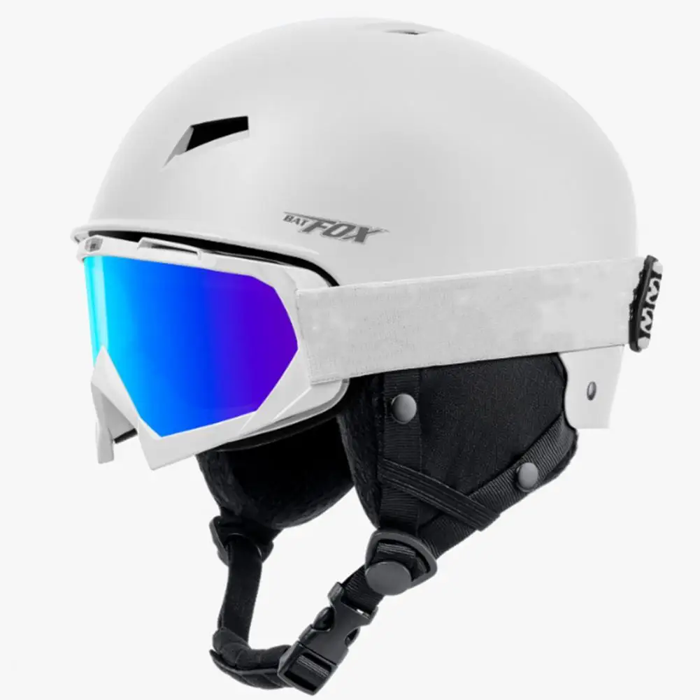

Skiing Helmet Universal Breathable Ultralight Bicycle Safety Helmet Winter Outdoor Warm Ski Helmet for Skiing Bike Helmet
