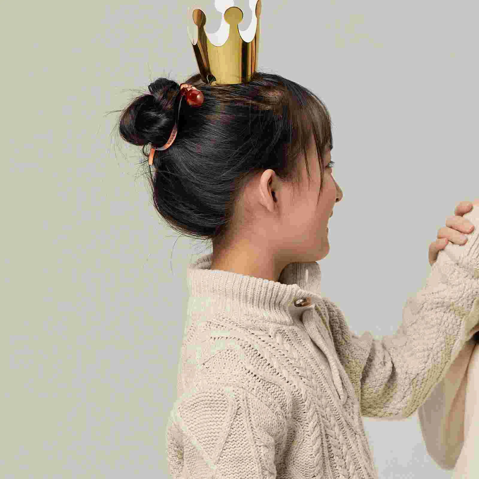 Рисунок 2 - Заколки для волос