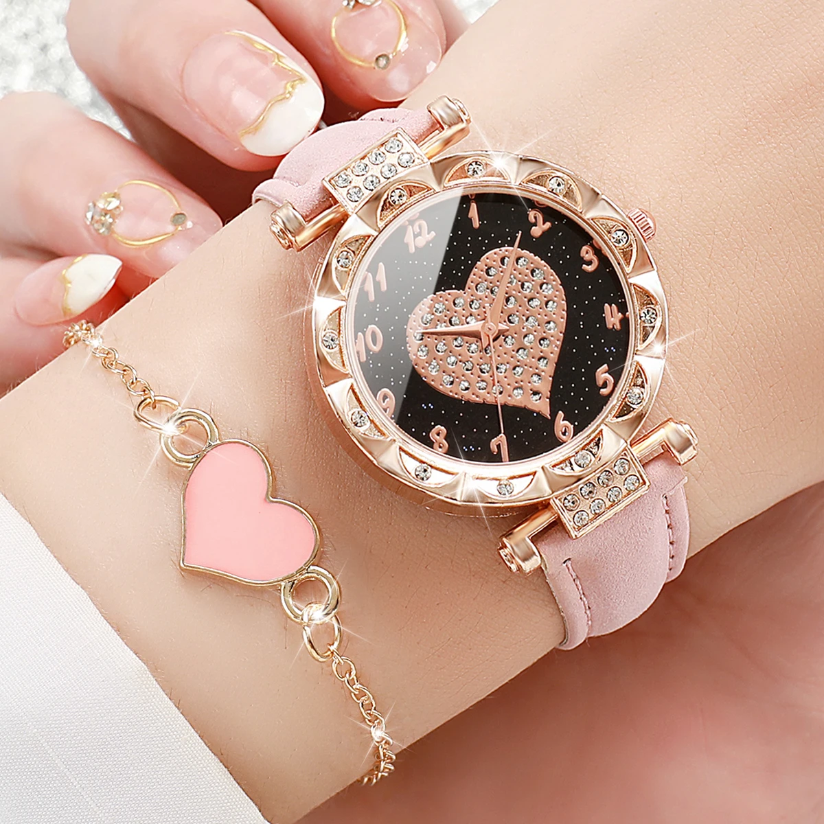 6PCs/Set Fashion Women's Watch Leather Strap Quartz Watch with Love Bracelet Set 2