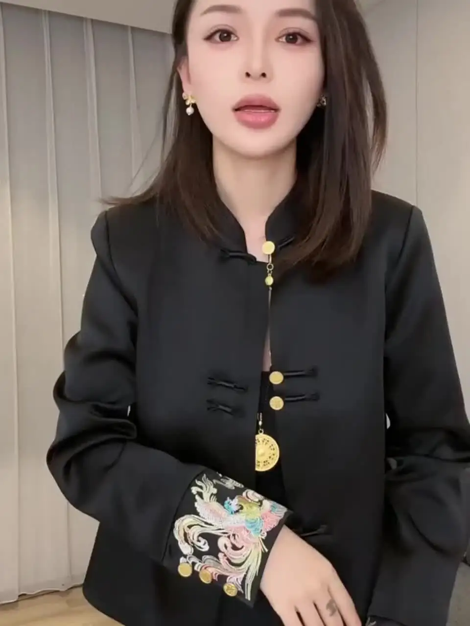 ジャケット・アウター Ethnic Embroided Design No Collar Jacket Amazon.com: ETHINUMATIC Indian Embroidered Jacket, Jacket