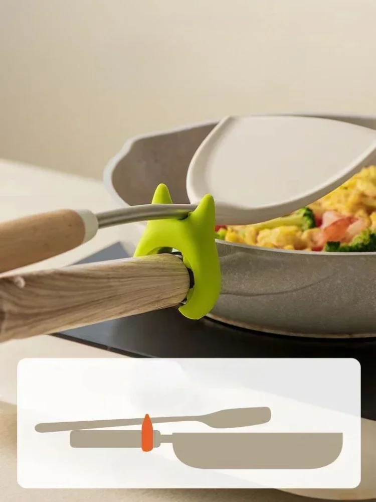 1PC Silicone Anti-overflow Pot Lid Clip Anti-scalding Spoon Holder Support Rack Kitchen Gadgets Universal Spatula Bracket Clip kitchen utensil holder kitchen accessories kitchen organizer kitchen tool silicone kitchen holder kitchen anti scald holder pot lid holder kitchen holder clip