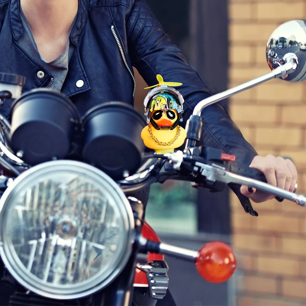 Купить Helmet Standing Duck Broken Wind Small Yellow Bike Motor Riding Cycling Lights Bicycle Accessories With  Спорт и развлечения | Bicycle Bell (1005003721958931)