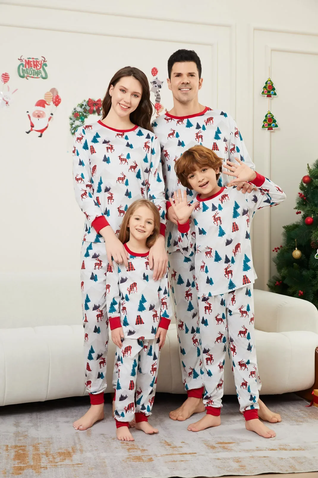 thumbnail image 2 of Conjunto de pijama navideño con estampado de dibujos animados por todas partes, conjuntos familiares a juego, lindo pijama para bebé y perro, ropa de dormir suave y suelta, pijamas navideños, 2 of 5
