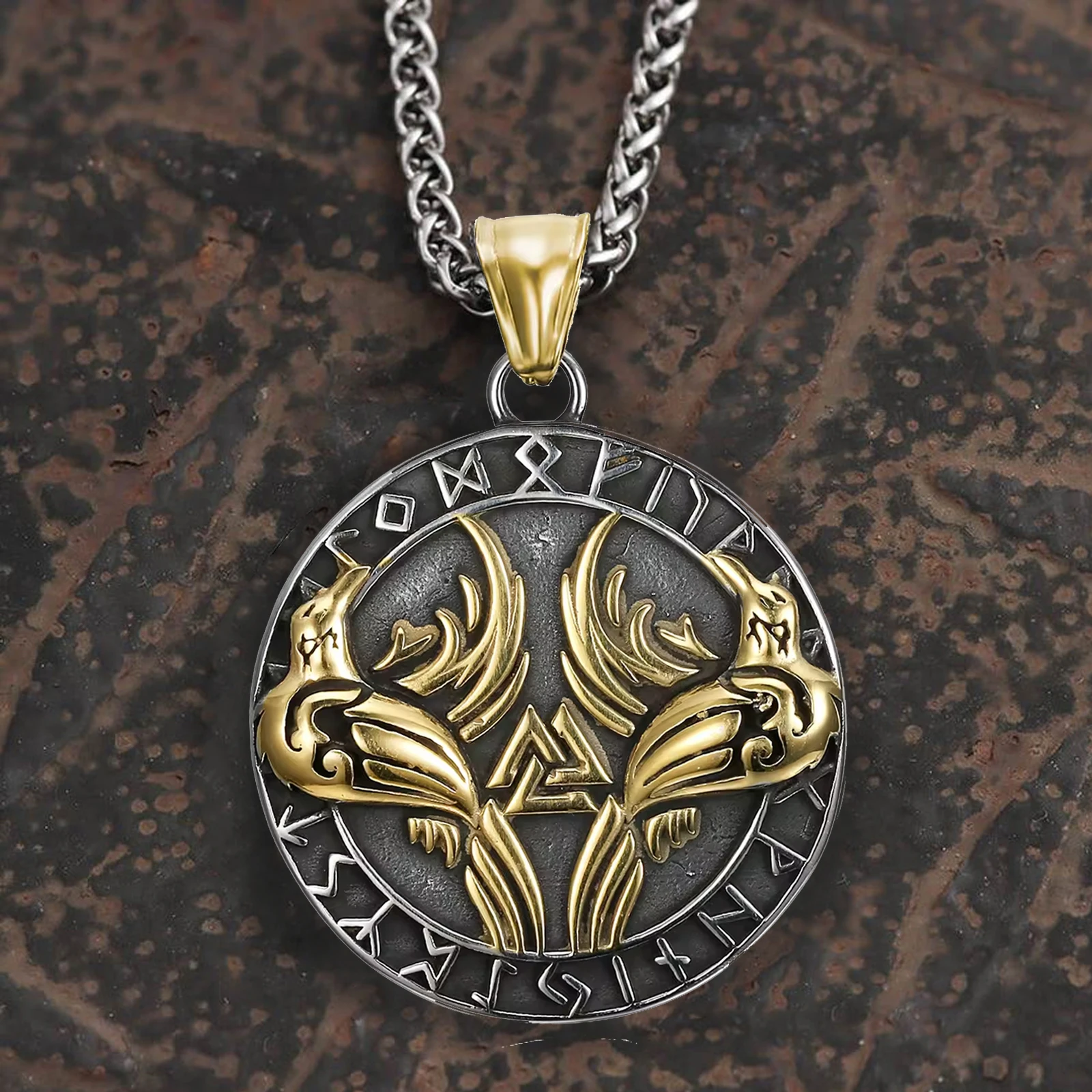 vintage stainless steel jewelry ，The Twin Ravens Pendant raven skull compass viking necklace pendant