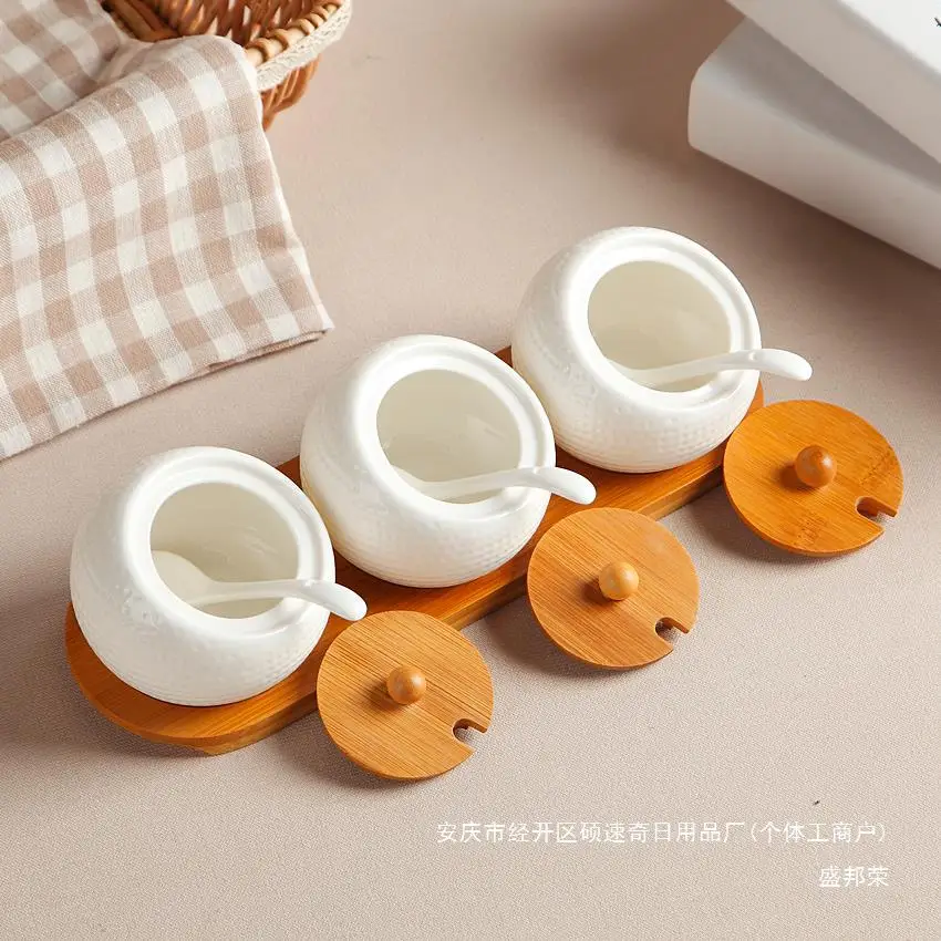 Seasoning Box Chili Jar With Lid Seasoning Bottle Jar Set Box Ceramic Salt Household Kitchen Supplies Storage Tank