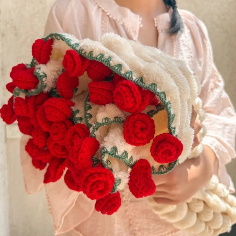 Multi-Use Fleece Rose Bouquet Blanket Soft Finished Floral Throw Blanket Handmade Warm Hand-Knitted Rose Blanket Photo Prop