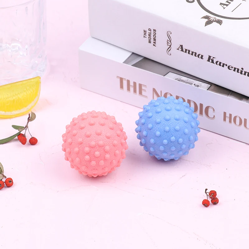 

Fascia Massage Ball Fitness Massage Ball Roller Trigger Point for Neck Shoulder Hands Legs Feet Muscle Pain Relaxation