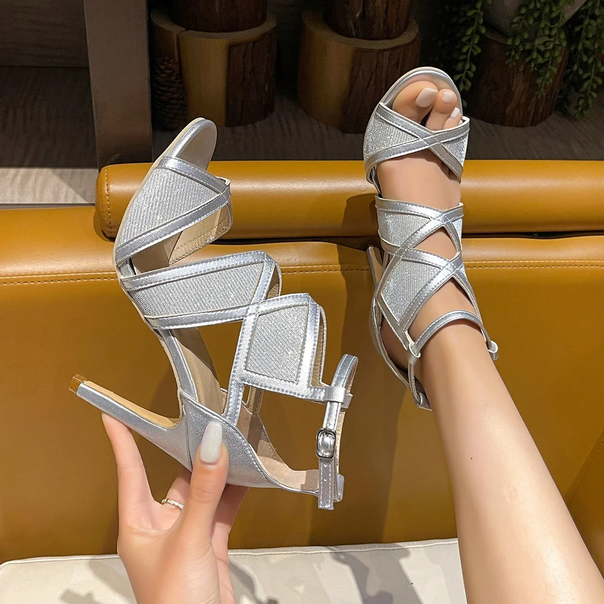 2024 Summer Women Slippers Fashion Narrow Band Sexy Open Toe Sandal Shoes Ladies Thin High Heel Beach Slides Party Prom Shoes