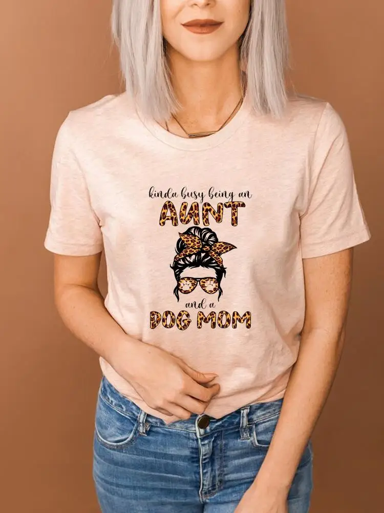 

Футболка женская с коротким рукавом, модный топ с леопардовым принтом для мамы и матери, базовая одежда 90-х, с графическим принтом, на лето