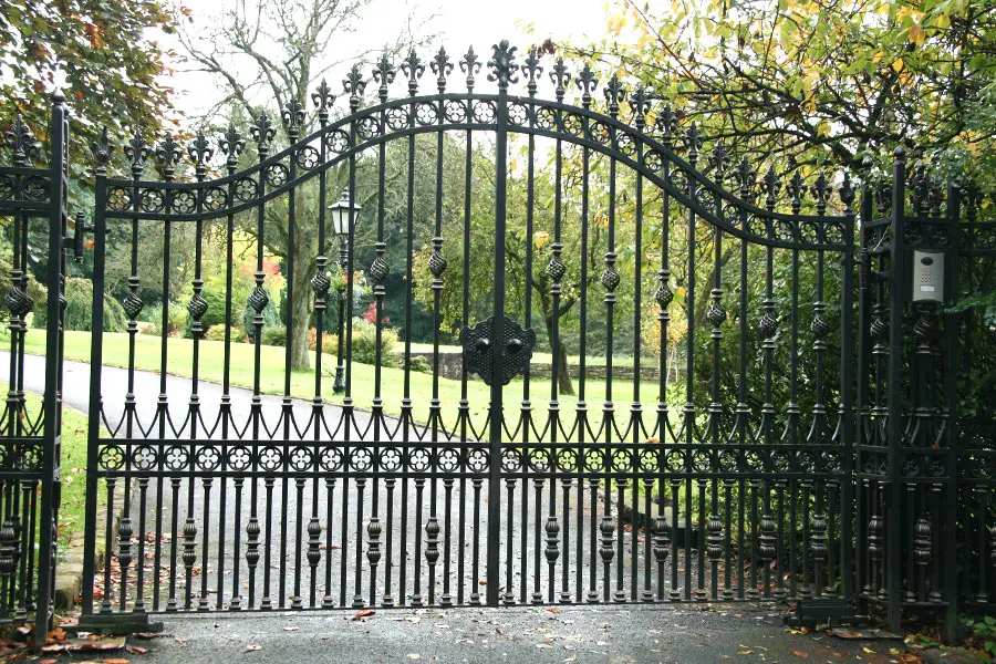 Custom High Quality Cast Iron Gates Iron Gate Lock Iron Gate Design 6