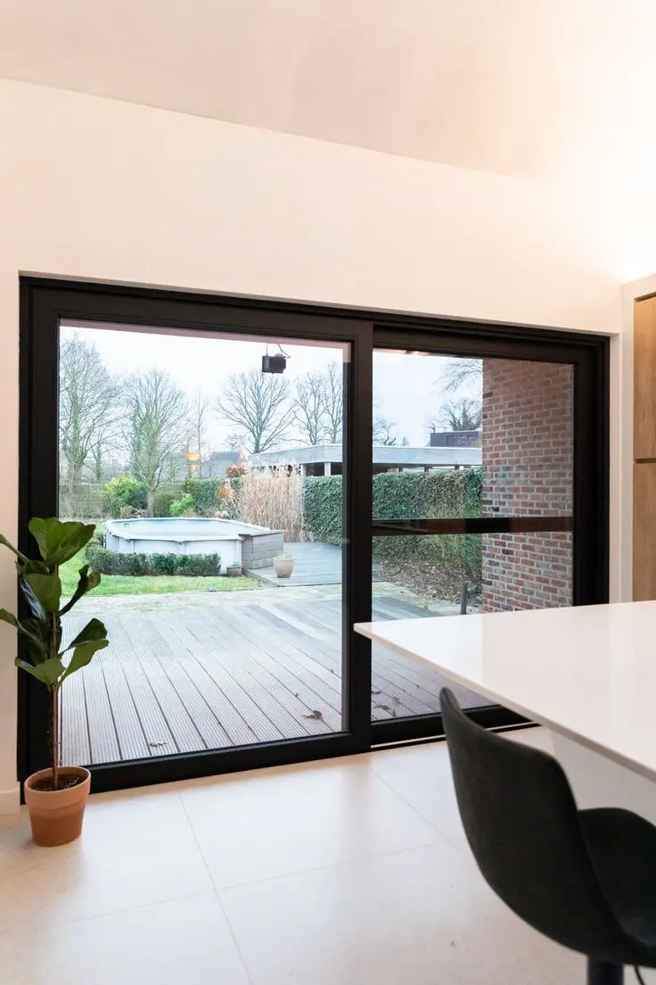 Modern Design Sliding Doors Aluminum Frame Kitchen Sliding Door Double-layer Glass Outdoor Door with Mosquito Net