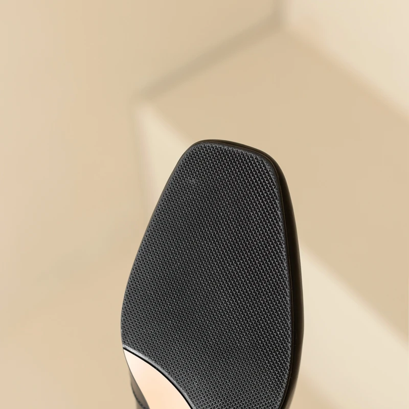 Women's New Spring and Autumn Genuine Leather with Diamond Metal Accessories, Mid Heel Large Lefu Shoes Single Shoes