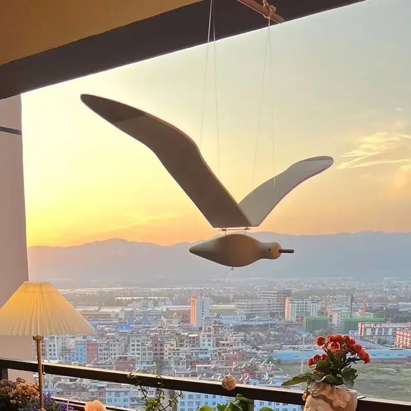 

Flying Wooden Seagulls Wings Can Move Balcony Children's Room Patio Hanging Home Decorations Healing Home Accessories