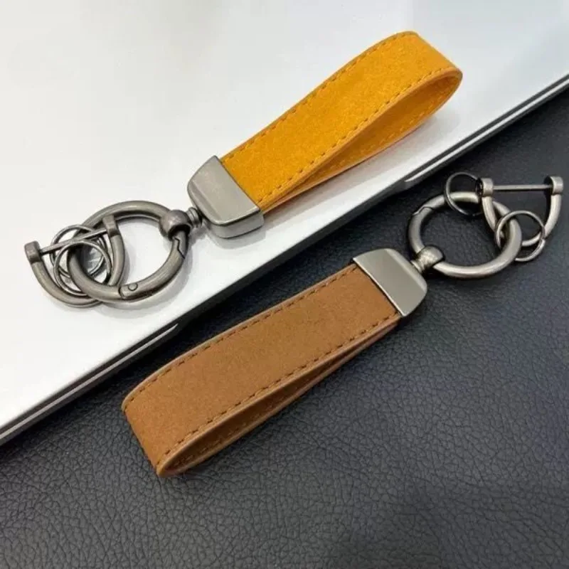 개인화 된 이름 번호 내구성 Pu 가죽 키 체인 남성 여성의 금속 자동차 열쇠 고리 반지 레이저 맞춤형 로고 열쇠 고리 선물