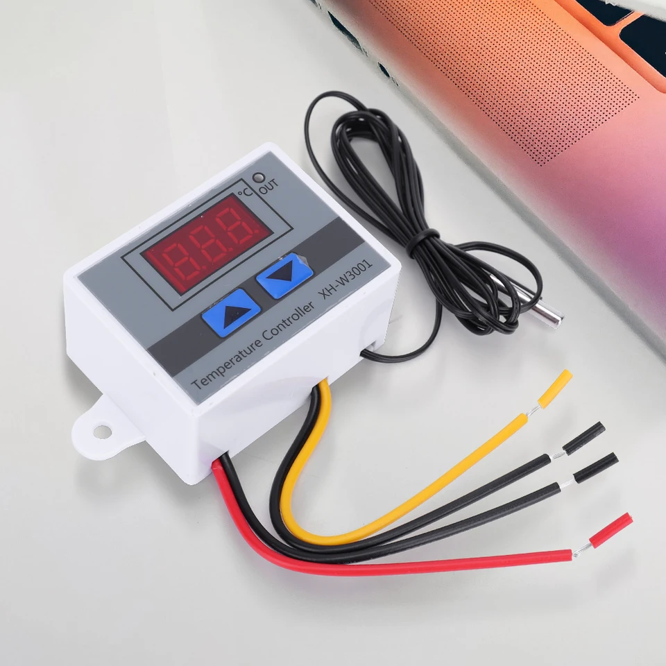 Digital Thermostat Temperature Controller XH-W3001