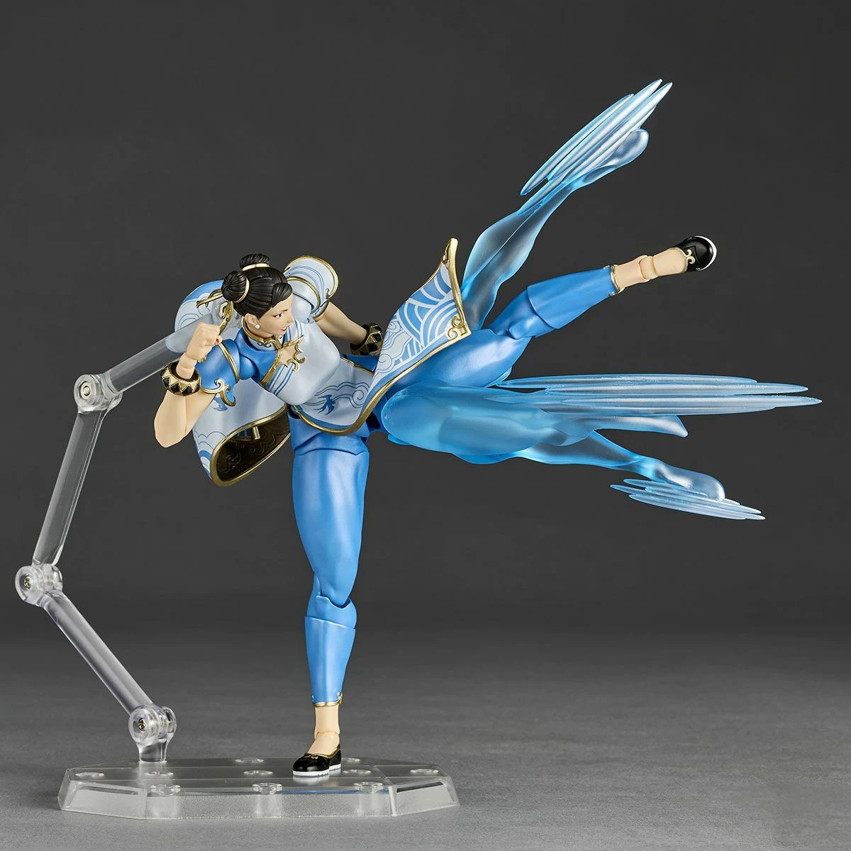 REVOLTECH 　CHUN-LI　 フィギュア REVOLTECH: STREET FIGHTER ONLINE #003 CHUN-LI ACTION FIGURE - GTIN