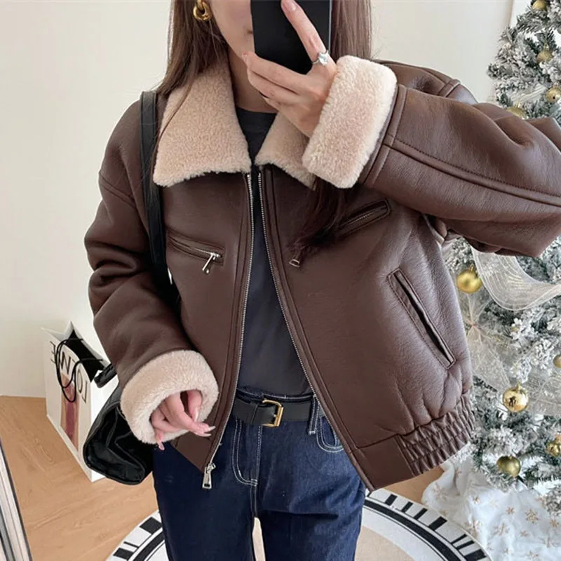 

Bomber Jackets Women Winter New Lamb Wool Sheared Leather One-piece Coat Short Fur Lapel Imitation Lamb Wool Luxury Outwear lady