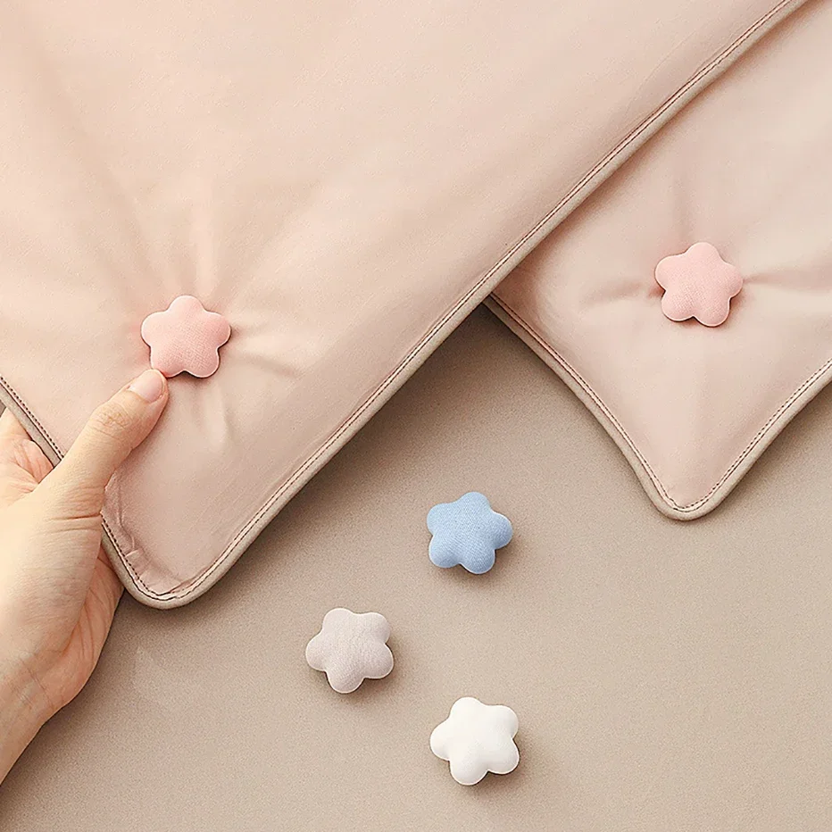 Flower Quilt Holder One Key to Unlock Bed Sheet Duvet Cover Fastener Clips Anti-slip Blanket Buckles Comforter Fixer Pins 3