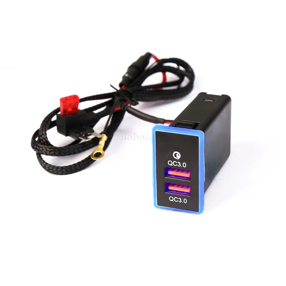 

Автомобильное зарядное устройство с двумя USB-портами и дисплеем напряжения