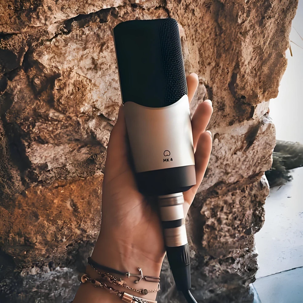 MK4 Studio Microphone Condenser Sound Recording Mic For Voice Overs Live Streaming Recordings podcast