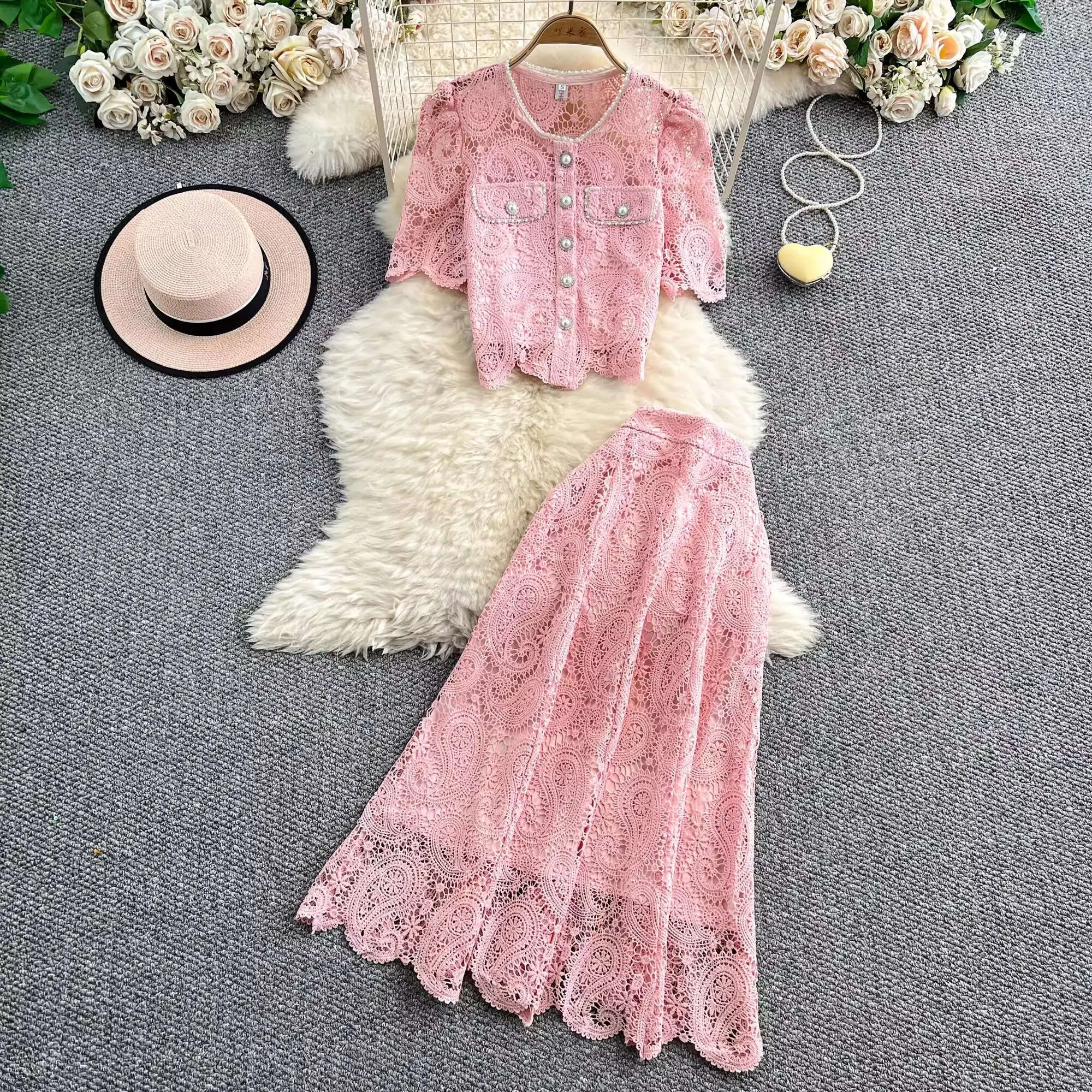 Pink lace set