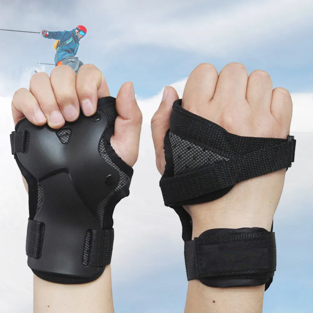 Wrist Guard Snowboard Ski Palm Protector Shock Absorption Wrist Guard Protective Gear Comfort for Roller Skating Skateboarding