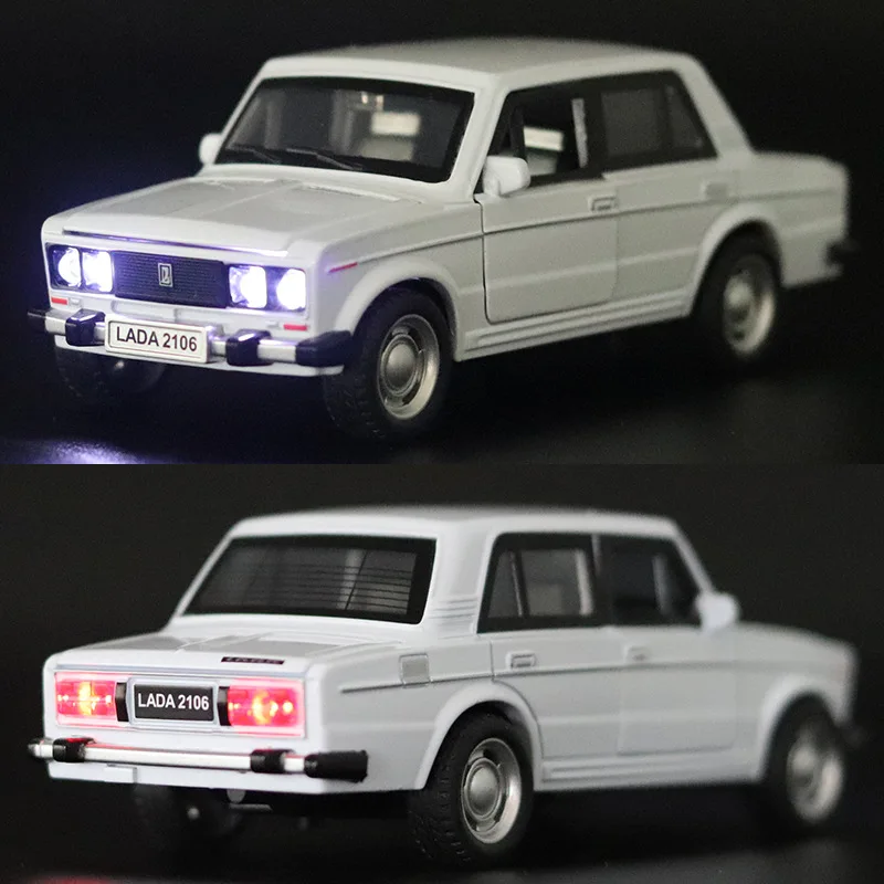 

1/32 Retro Lada Alloy Diecast Toy Car Model Metal VehiclesFall Resistance Simulation Sound Light Collections Gifts For Children