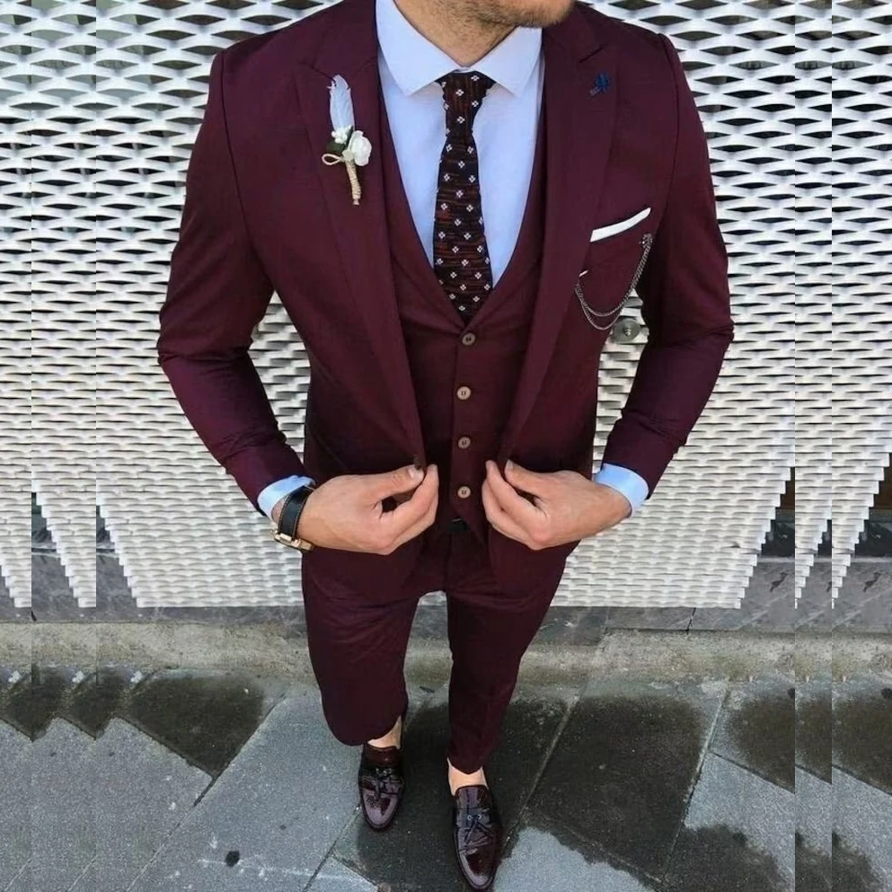 

Luxury Burgundy Suits for Men Peaked Lapel Single Breasted Elegant 3 Piece Jacket Pants Vest Wedding Groom Full Set Blazer 2024