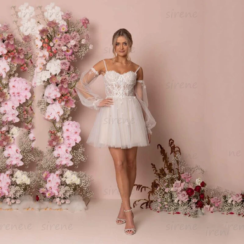 

Short Sweetheart Wedding Dresses Spaghetti Straps Long Sleeves A-Line Lace Applique Backless Tulle Bridal Gown Vestido De Novia