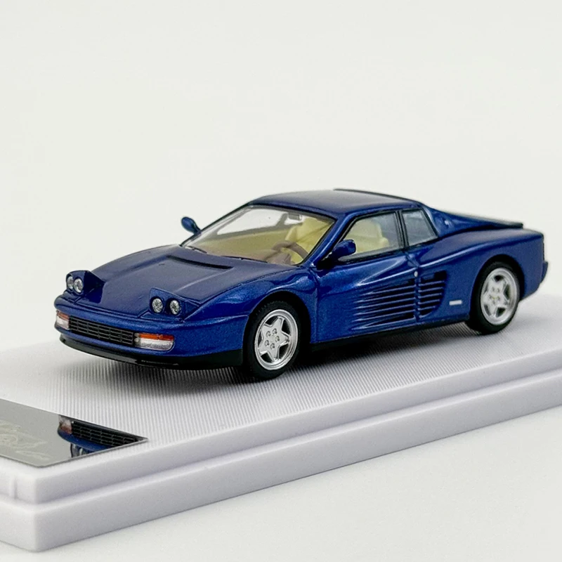 Diecast 1/64 Scale Ferrari Testarossa F110 Sport Car Model