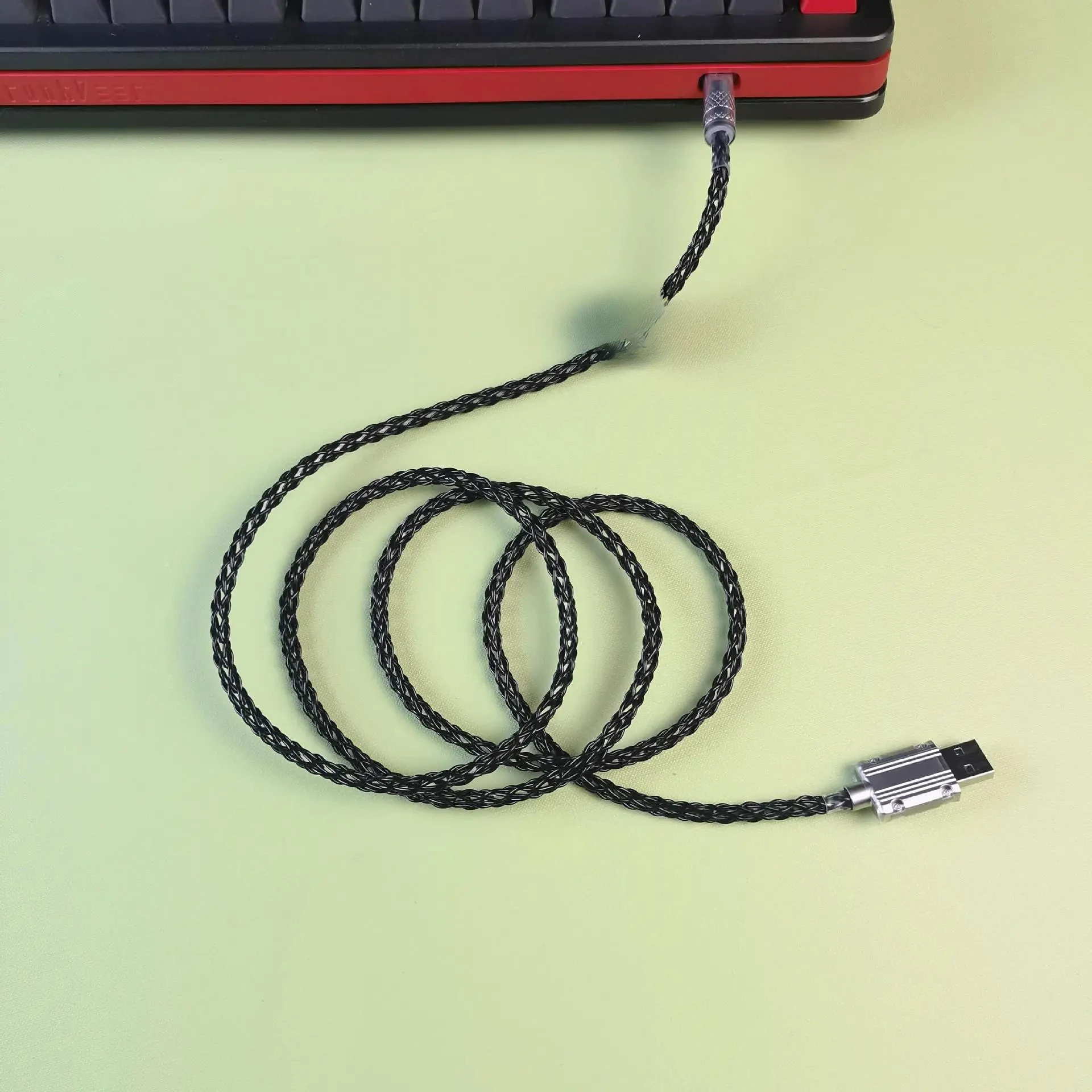 RGB Backlit Magnetic Keyboard Cable with Single-Crystal Copper and USB-C Connector