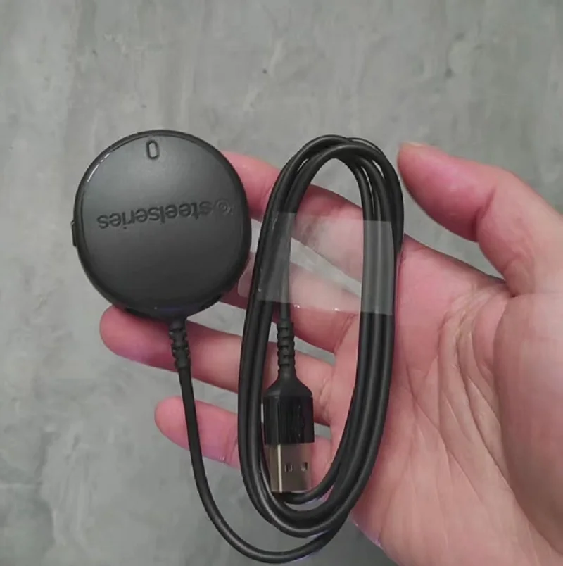 Steelarctis 7ヘッドフォン用のオリジナルの交換用アダプター