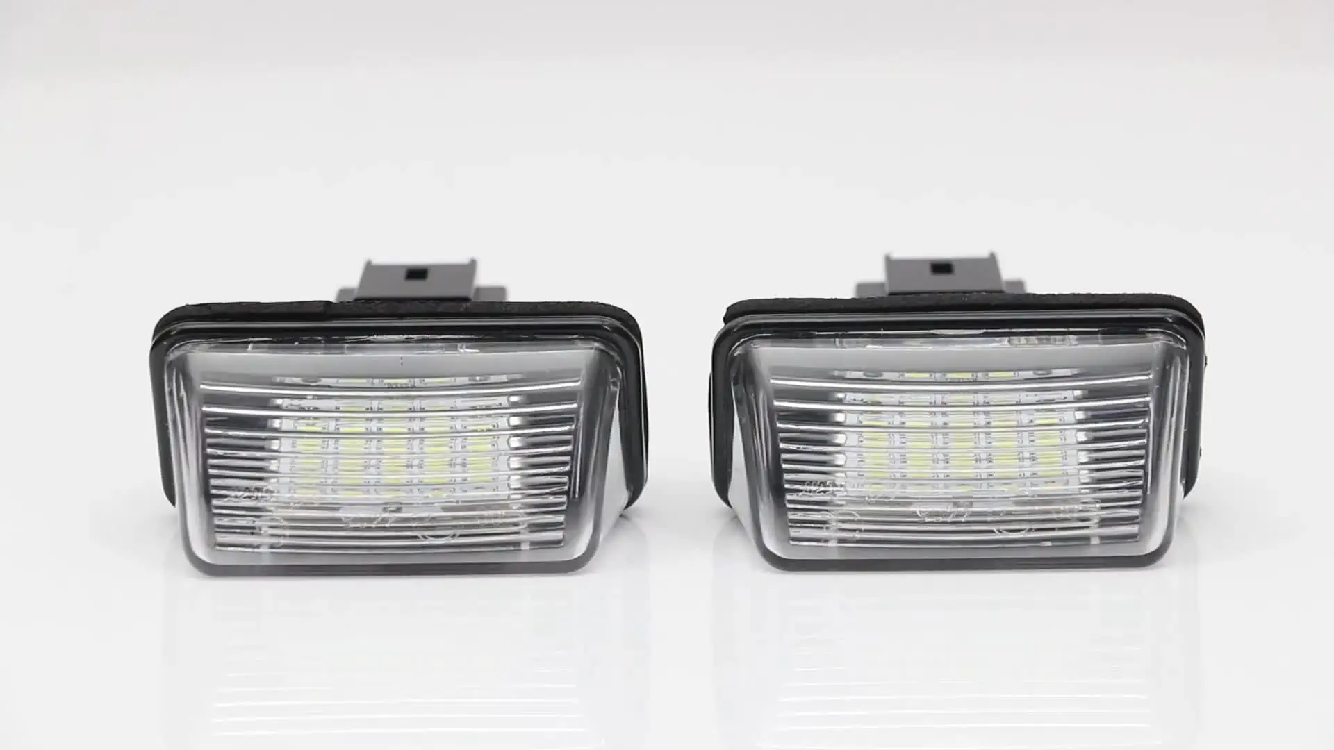 Lntyq Éclairage Lumière Plaque D'immatriculation Arrière Pour 206 207 307 308 406 407 Partner C3 C4 C5 Berlingo 6340a3 6340a3 85396320