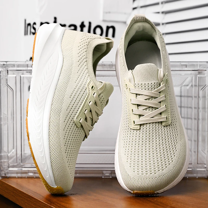 Men's Lightweight Minimalist Barefoot Sneakers - Comfortable Outdoor & Sport Shoes