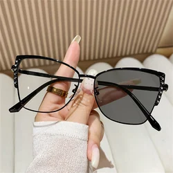 Color - Changing Vintage - Inspired Metal Frame Eyewear (Black)