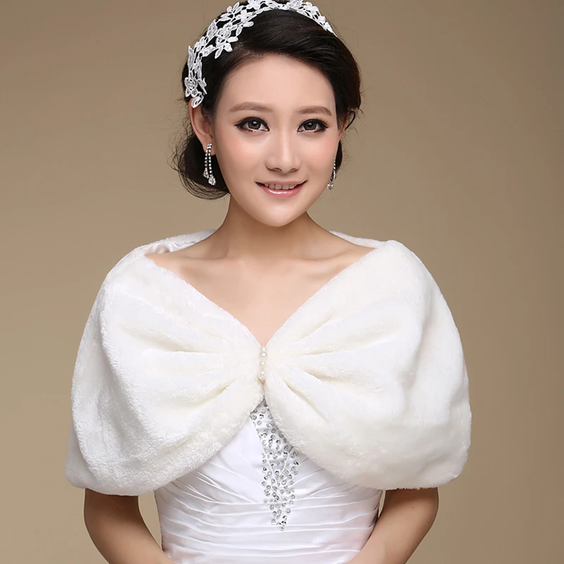 Bolero Outerwear Wedding Accessories Urged Wrap Bride Formal Winter Cape Bride Fur Shawl Wedding Jackets Wrap OJ00167