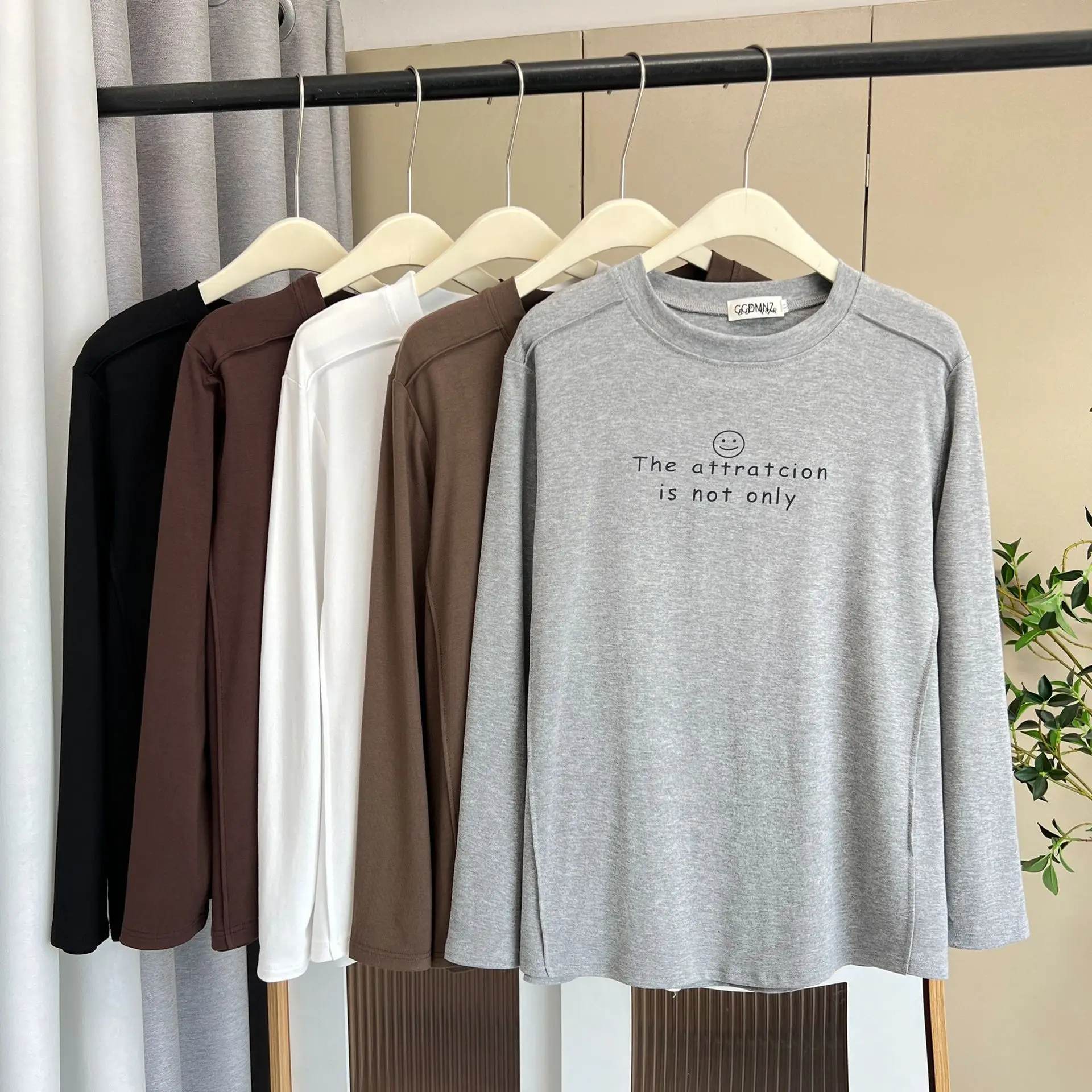 Plus Size Women's T-Shirt Autumn New Basic Style three-dimensional Cut Printed Letter Long Sleeved Tees 666