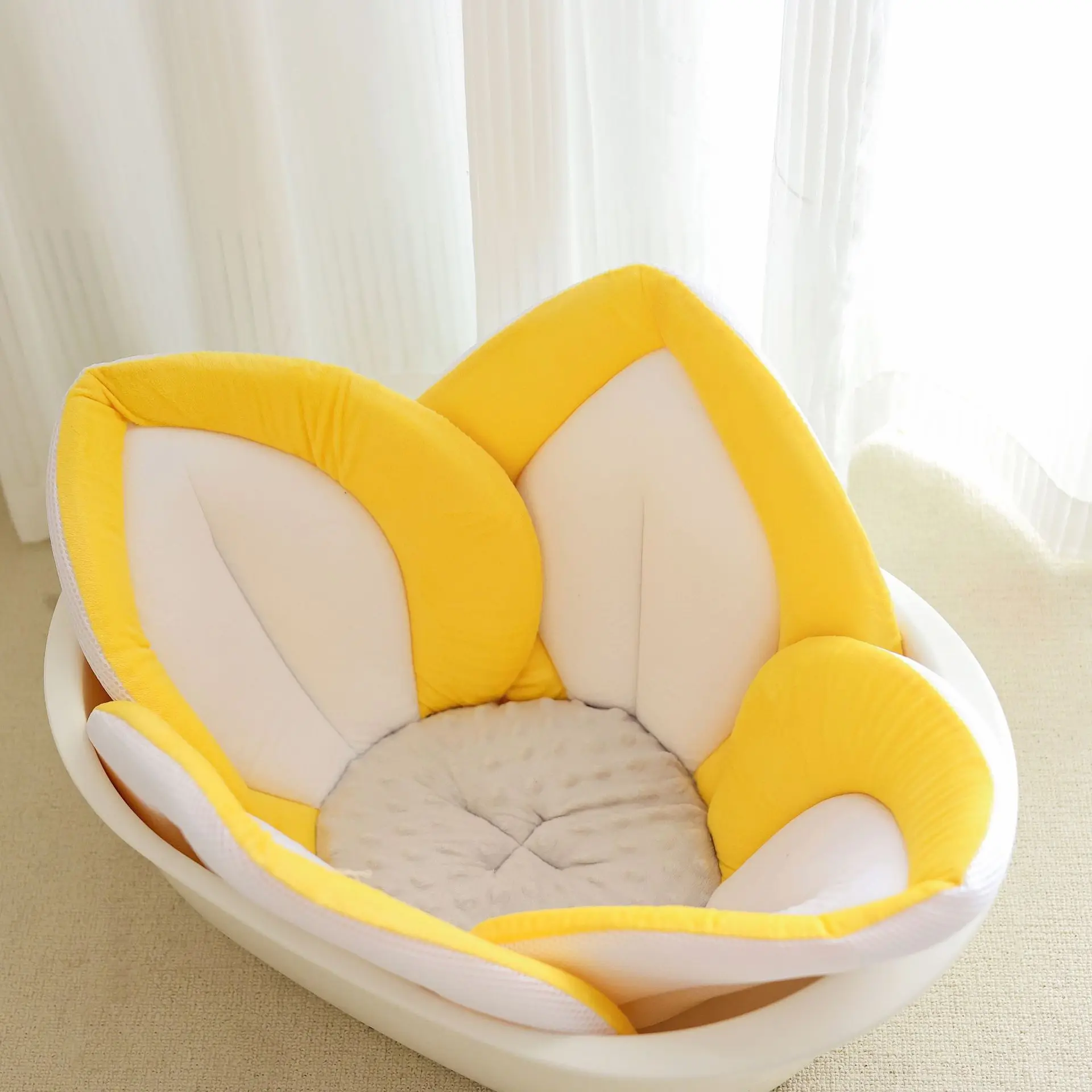 Blooming Bath Lotus Baby Bath Seat Plush Minky Baby Sink Bathtub Mat Cushion Safe Flower Seat for Newborns baby bath seat