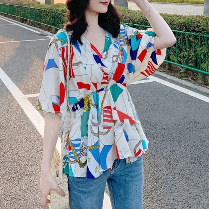 여성 브이넥 컬러 블록 웨이스트 랩 반팔 셔츠, 코디하기 쉬운 오버사이즈 셔츠, 스타일리시 분위기 있는 통근복, 2024 여름