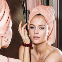 Serviette pour cheveux de couleur unie, bonnet pour cheveux secs texturés, serviette pour cheveux absorbants pour femmes boutonnées 2