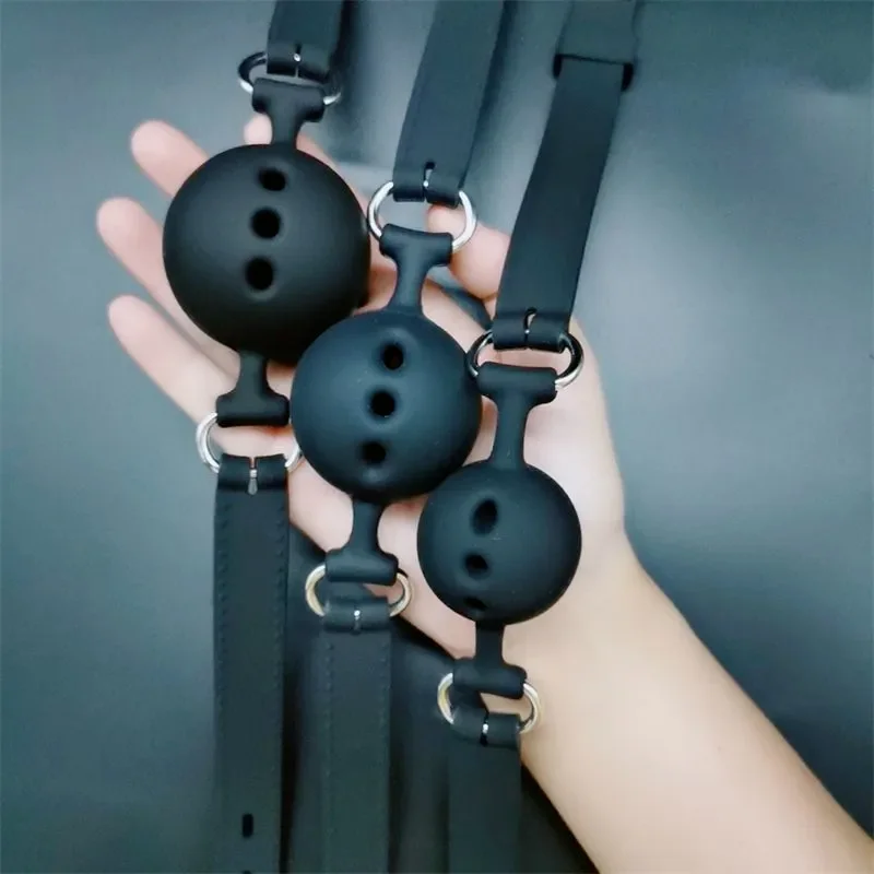 Breathable Silicone Sex Gag For SM Games, Open Mouth Bondage Ball Gags For Sex Play, Bondage Restraints Toys BDSM Bite Gag Muzzles, Women And Men Silicone Sex Toys (Black/Plum, Small