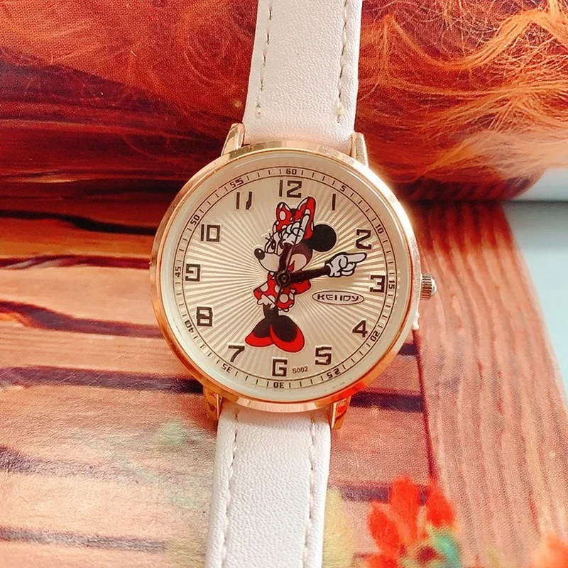 New Luxury Womens Watches Fashion Cute Cartoon Quartz Watch for Women Girl Small Dial Wristwatch Female Clock Ladies Dress Watch 3