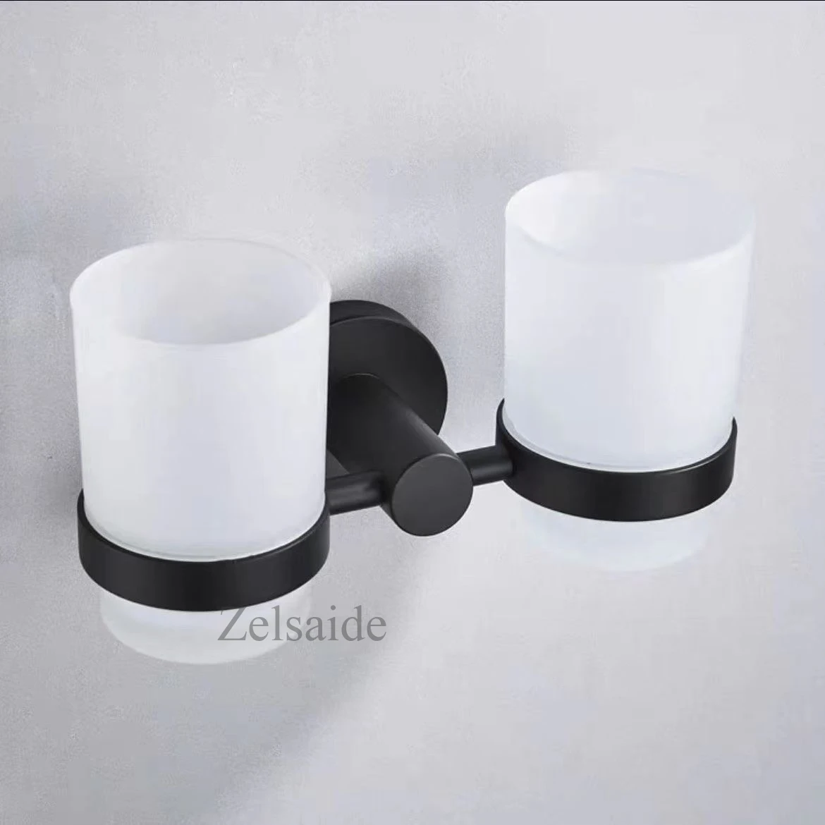A dual cup black