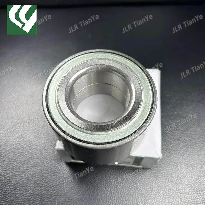 Applicable to Range Rover Administrative Rear Wheel Bearing RLB000011