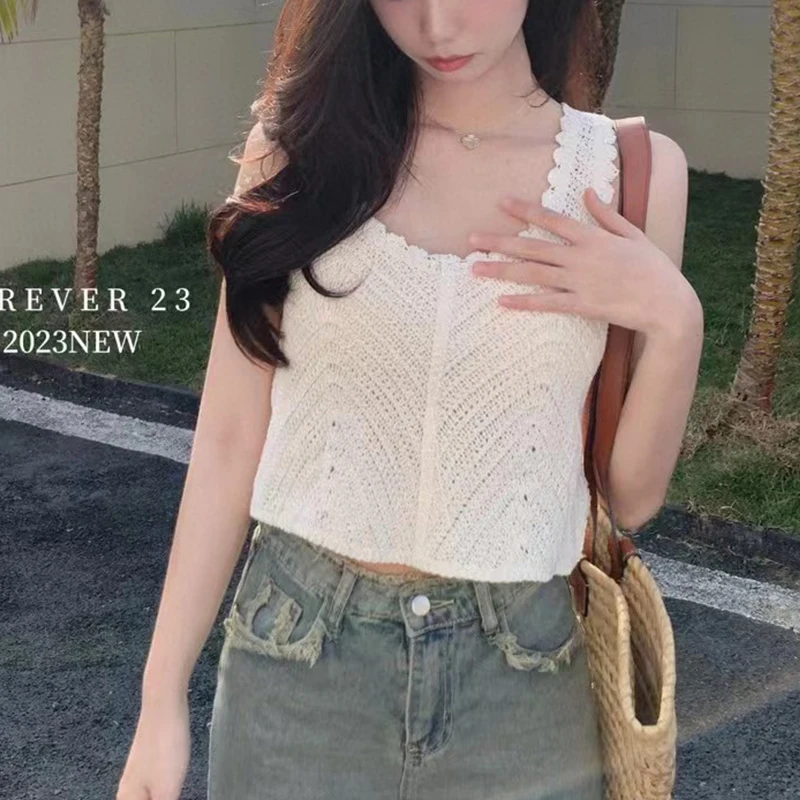 New Korean Style Hooked Flower Tank Top for Female Minority Design Sense Holiday Hollow out Sleeveless Top ins hooked