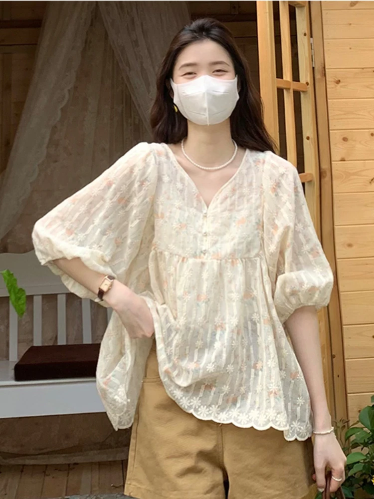 Sweet V-neck Pregnancy Floral Shirts Summer Fashion Embroidery Puff Sleeve Pregnant Woman Blouses Loose Maternity Clothes