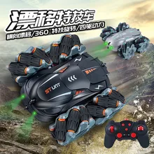 

Remote control 4WD lateral drift Stunt Car double side rotation cross country climbing light children's toy car