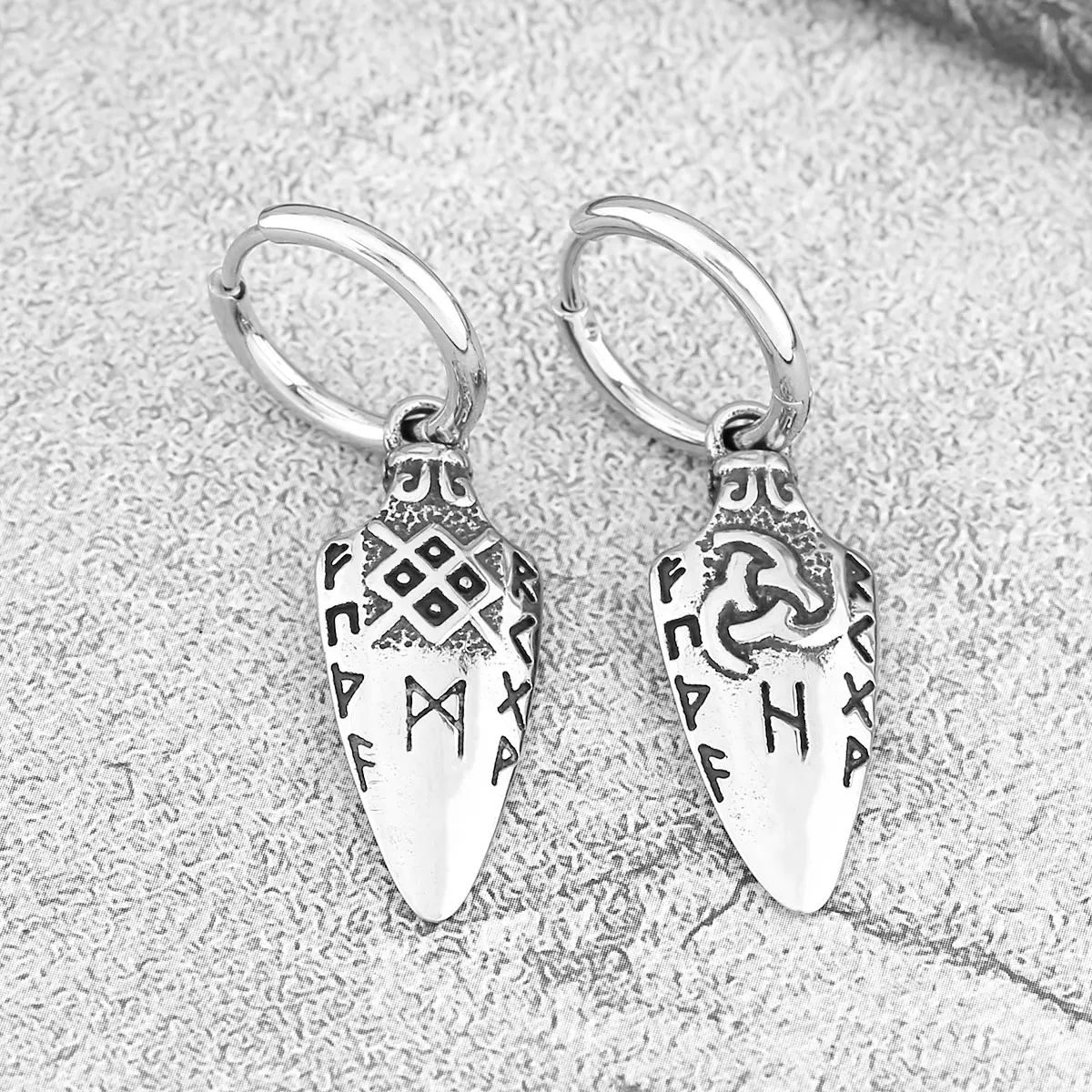 Classic Viking Stainless Steel Earrings Nordic Men\'s Vintage Scandinavian Amulet Jewelry Studs Party Accessories Wholesale