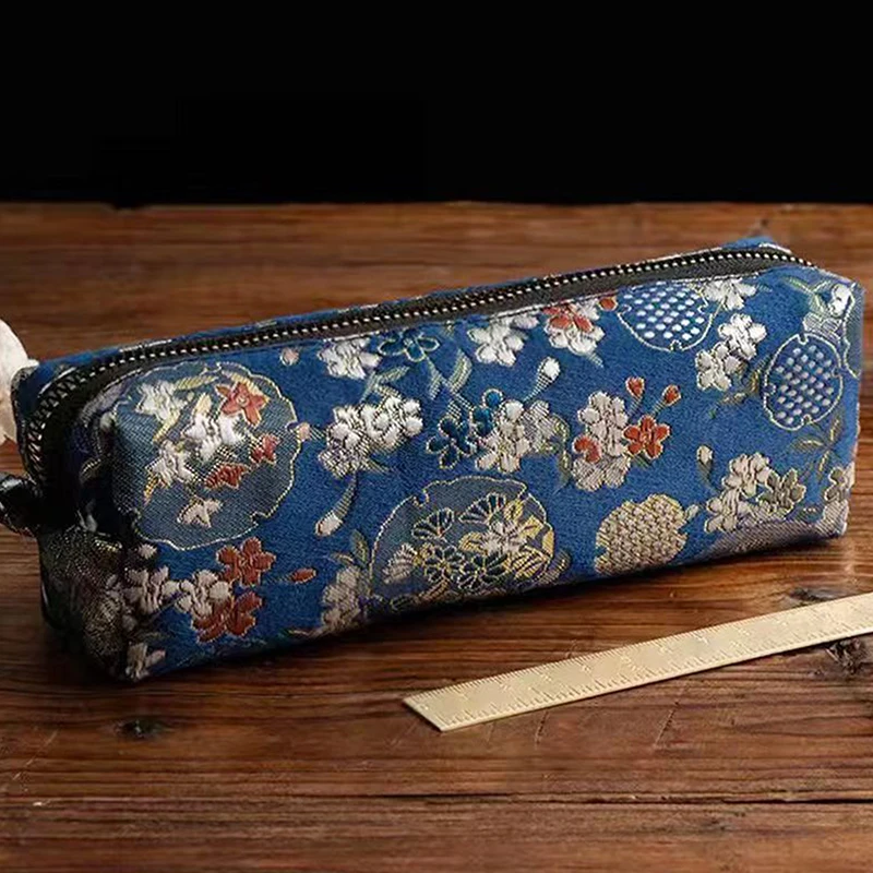 حقيبة أقلام تطريز نمط صيني