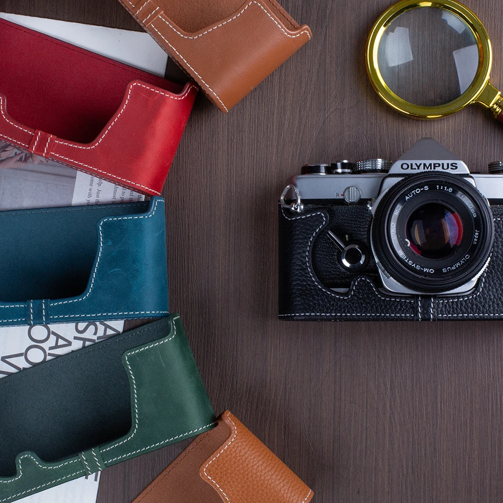 ☆ OLYMPUS M-1 (革ケース付) + ☆M-SYSTEM 50mm Olympus OM-1 with